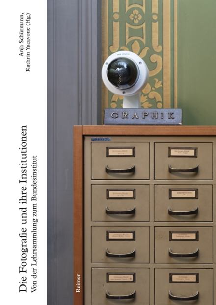 Buchcover - Die Fotografie und ihre Institutionen.