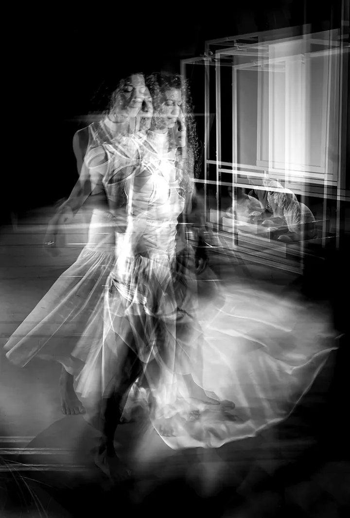 © 2024 Anna, 60x40cm, Tecco Iridium pearl auf Aludibond, Corinna Rosteck © 2024 Anna, 60x40cm, Tecco Iridium pearl auf Aludibond, Corinna Rosteck