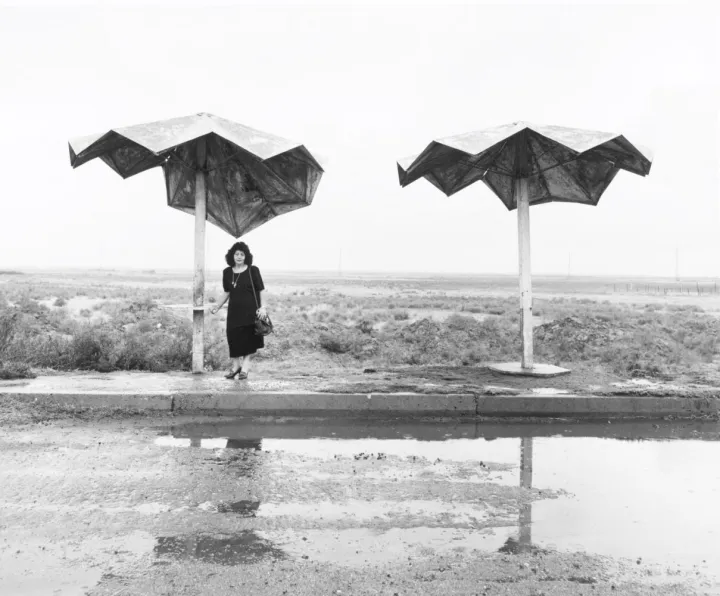 Foto: © Ursula Schulz-Dornburg, Ursula Schulz-Dornburg "Transit Sites – Armenia. Erevan-Ararat", 2001 Foto: © Ursula Schulz-Dornburg, Ursula Schulz-Dornburg "Transit Sites – Armenia. Erevan-Ararat", 2001