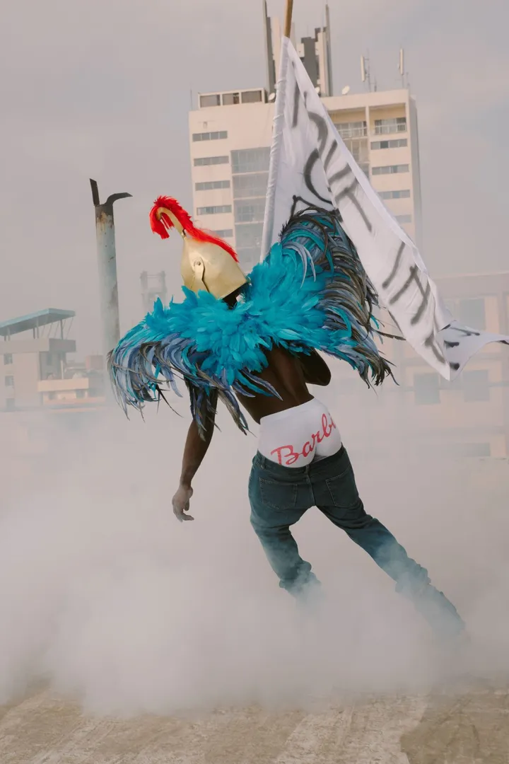 Daniel Obasi, Untitled, 2022 Aus der Serie »Beautiful Resistance« © Daniel Obasi, 2026