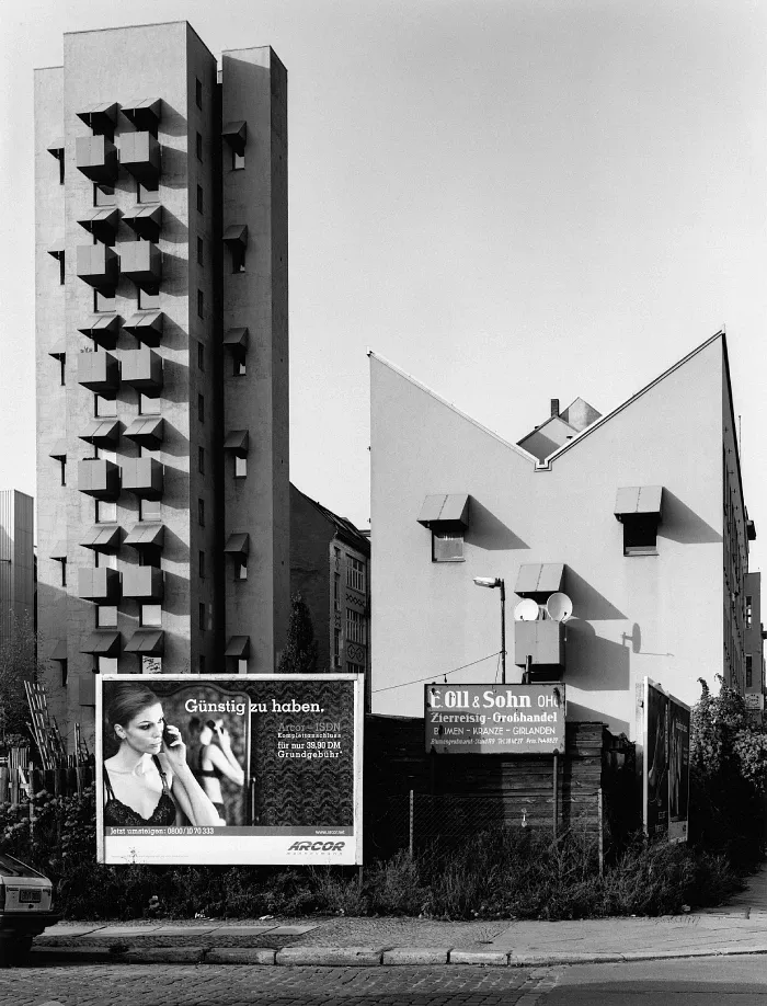 © André Kirchner, Bessel-, Ecke Charlottenstraße, Kreuzberg 2000