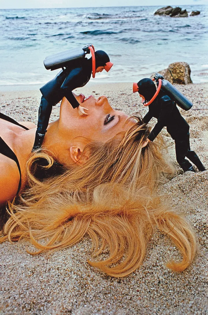 Helmut Newton, Untitled, Saint-Tropez 1975 © Helmut Newton Foundation