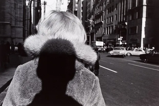 Lee Friedlander, New York City, 1966, Museum Ludwig, Köln © Lee Friedlander, courtesy Fraenkel Gallery, San Francisco und Luhring Augustine, New York, Repro: Rheinisches Bildarchiv Köln Lee Friedlander, New York City, 1966, Museum Ludwig, Köln © Lee Friedlander, courtesy Fraenkel Gallery, San Francisco und Luhring Augustine, New York, Repro: Rheinisches Bildarchiv Köln