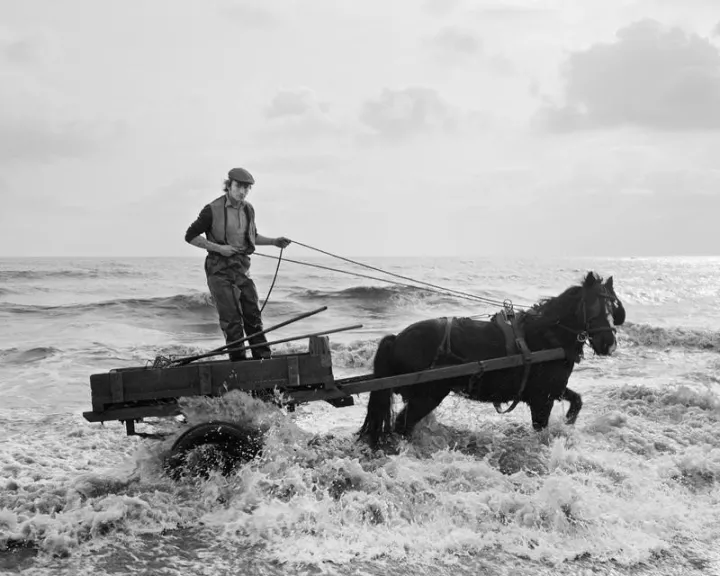 Chris Killip, Gordon in the water, Seacoal Beach, Lynemouth, 1983 © Chris Killip Photography Trust/Magnum Photos