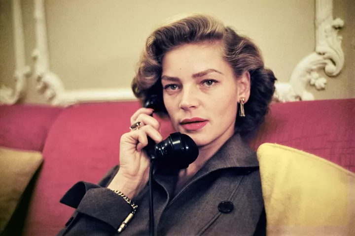 Lauren Bacall, St. Regis Hotel, New York, 1950 © Orkin/Engel Film and Photo Archive; VG Bild-Kunst, Bonn 2021.