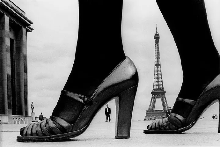 © Frank Horvat 1974 Paris for STERN shoes and Eiffel Tower © Frank Horvat 1974 Paris for STERN shoes and Eiffel Tower