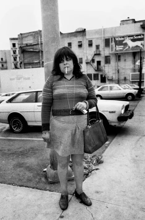 Miron Zownir: San Francisco, 1980, Analoge Schwarzweissfotografie, 40 x 30 cm © Miron Zownir Miron Zownir: San Francisco, 1980, Analoge Schwarzweissfotografie, 40 x 30 cm © Miron Zownir