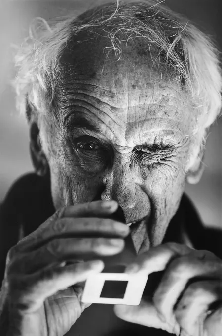 Thomas Hoepker Portrait in seinem Studio, Southampton, NY, USA, 2015 ®Ana Druga Buchkunst Berlin Galerie