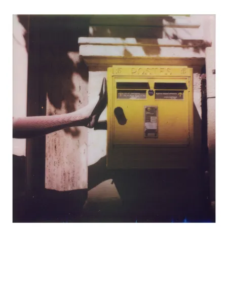 barefoot in the grass @ Alwin Maigler