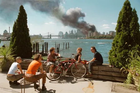 ®Thomas Hoepker 9_11 Williamsburg _ Magnum Photos, Courtesy Buchkunst Berlin Galerie