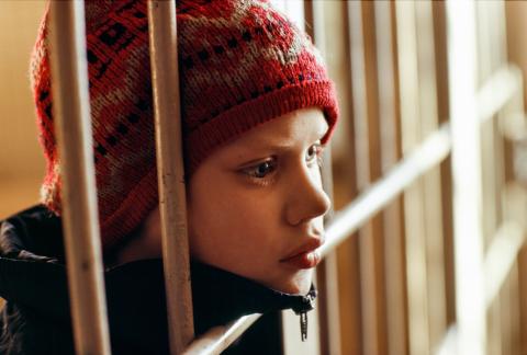 In Gewahrsam. Porträt eines Jungen und mehrfachen Mörders, Moskau, 1994. © Hans-Jürgen Burkardehrfachmörders (72 dpi)