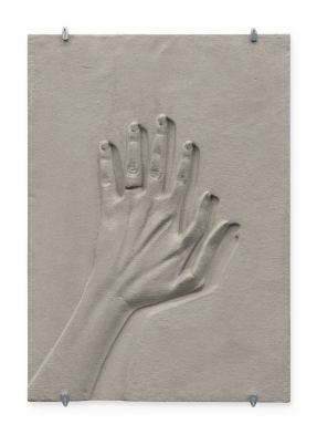 Kristina Lenz & Alex Simon Klug. The hands problem